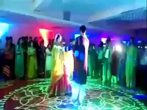 Danish Taimoor and Aiza Khan Mehndi Dance & Barat - Wedding Videos 2