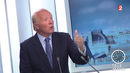 La présidence Hollande et le gouvernement sont "désastreux", juge Hortefeux