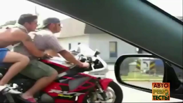 NEW Motorcycle Accidents Compilation Stunt Bike Crashes Motorbike Accidents 2014 HD
