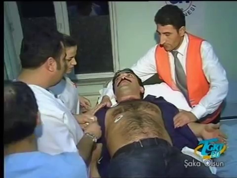 Çaycı Hüseyine Sahte Rakı Şakası :) By Daraske