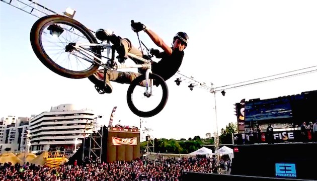 Best of Freegun - 2012 FISE BMX Spine Contest - FISE Montpellier