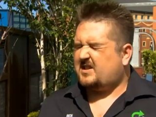 Truck drivers urge protection from migrants in Calais