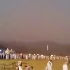 watch the firing scene of Arabic peoples.interesting.
