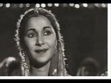 NASEEM BEGUM - Nigahein Ho Gayein Purnam Zara Awaz De Dena