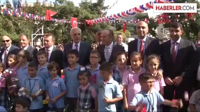 Vali Mutlu'dan Şiir: 'Yaşasın Okulumuz'