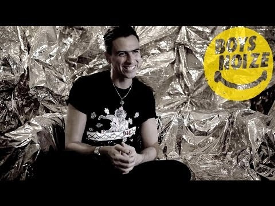 BOYS NOIZE - Stop (TRACK COMMENTARY)