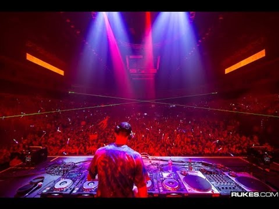 BOYS NOIZE NYE 2013