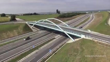 Uçan Araba - AeroMobil