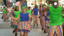 کارناوال دوسالانه رقص لیون با حضور سیصدهزار تماشاگر برگزار شد