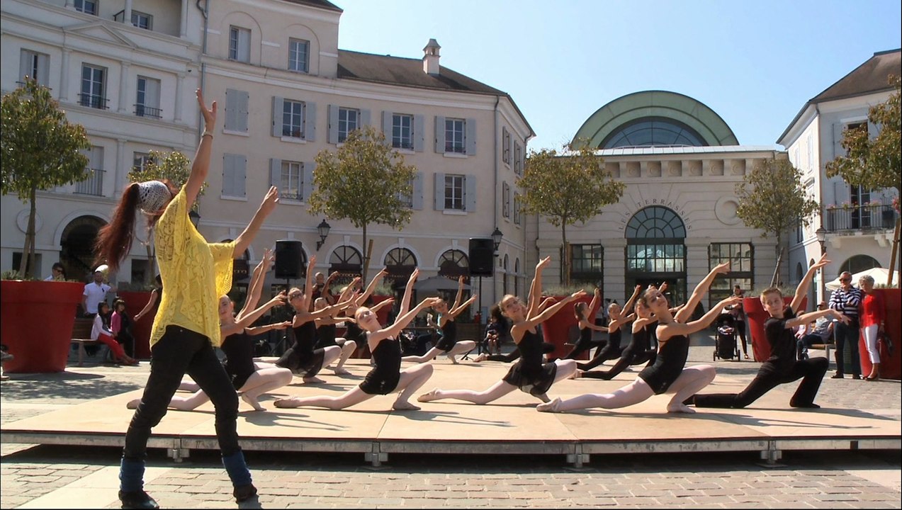 Studio de danse Graine d'étoile - BBVE Place de Toscane 77700 Serris 13 septembre 2014 1