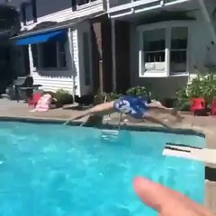 هتشوف الفيديو اكتر من مره