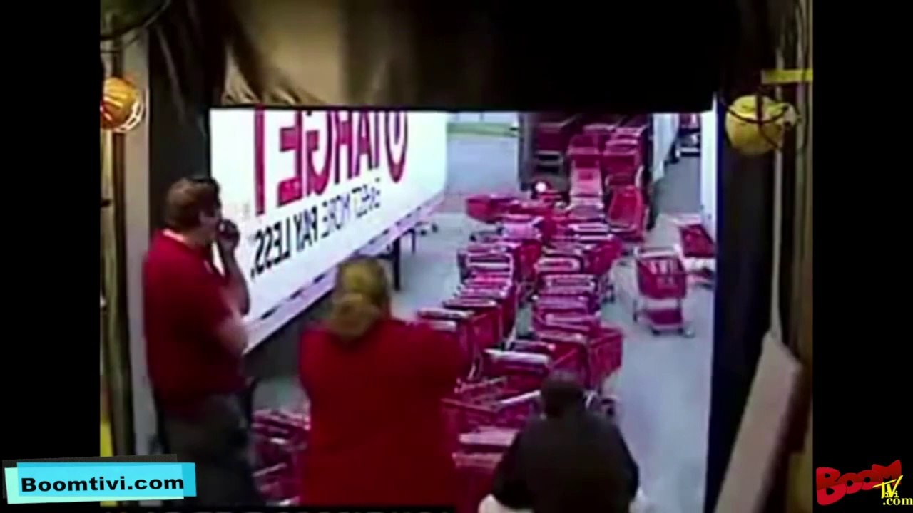 New Funny pranks and fails Compilation By Boomtivi.com