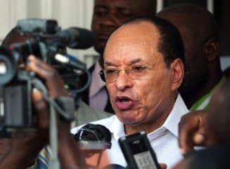 Kengo Wa Dondo- Je suis contre la révision constitutionnelle, qui est derriere tout ca?