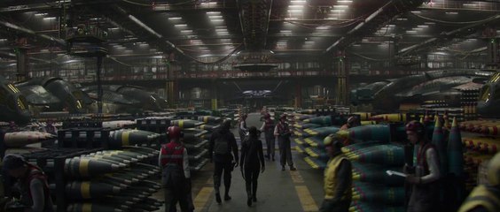 The Hunger Games3 : Mockingjay - Final Trailer “The Mockingjay Lives” [VO|HD1080p]