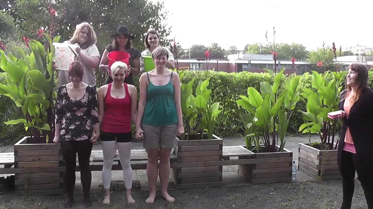 Para para connection - als ice bucket challenge (nominiert von horo)