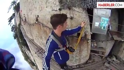 Dağcı, Emniyet Kemerini Çözerek Uçurum Kenarında Yürüdü