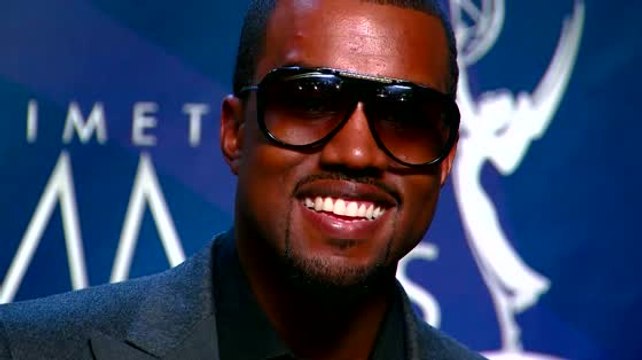 Kanye West weigerte sich während eines Konzerts weiter zu singen da ein Rollstuhlfahrer nicht aufgestanden ist