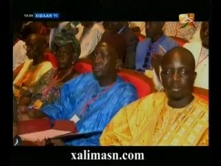 concertation entre le president et les executifs locaux - un dialogue des sourds