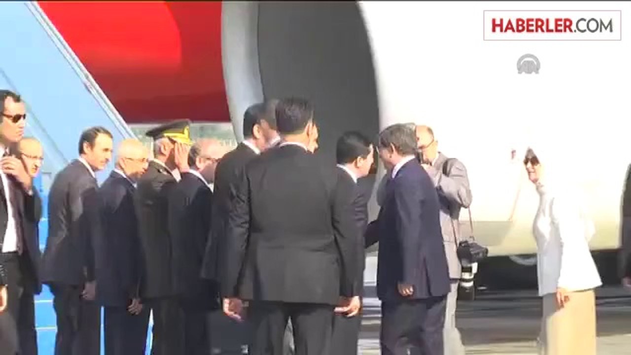 Davutoğlu: "Kılıçdaroğlu'nun icazetine ya da sorgulamasına hiç gerek yok" -