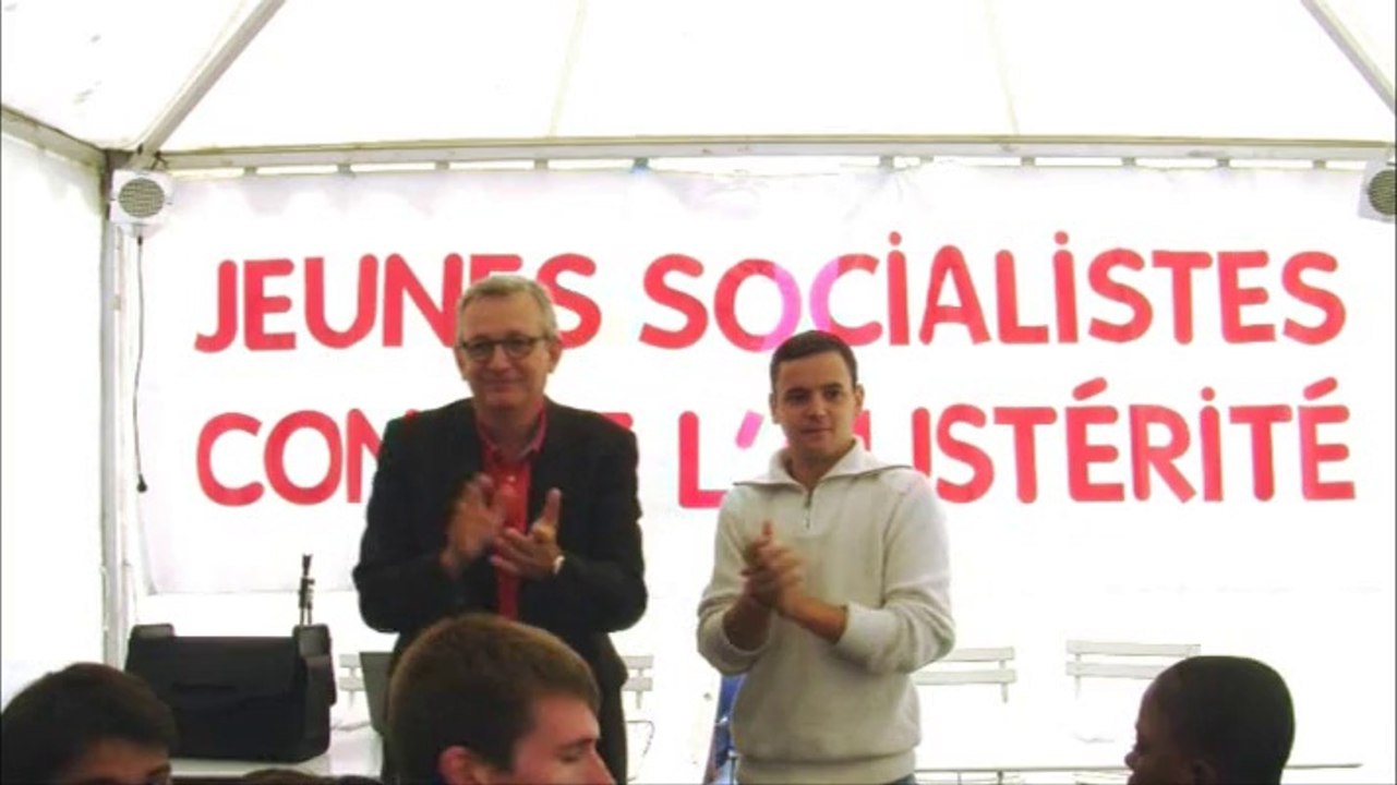 Pierre Laurent devant les jeunes socialistes contre l'austérité
