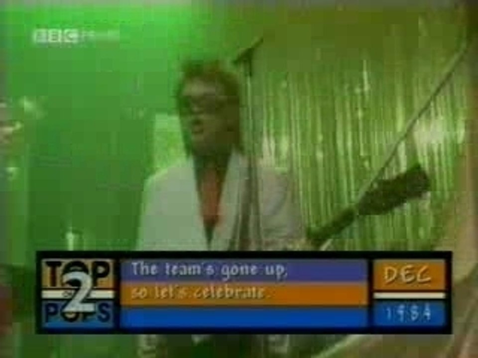 Toy Dolls - Nellie The Elephant (Live TO