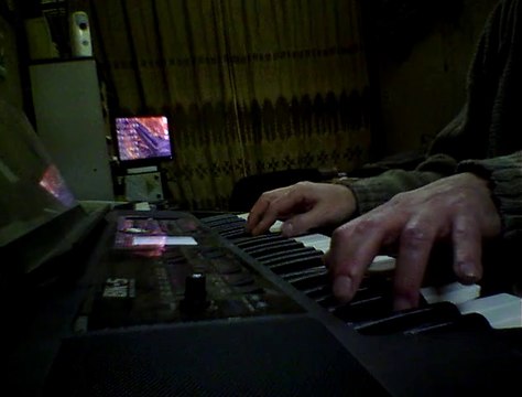 vlc-record-2014-09-16-03h09m19s-ZOOM0001 (2).MOV-