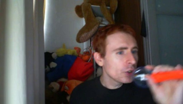 Wiwi égratigne more than friends d'Inna & Daddy Yankee