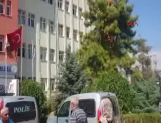 HARİTA MÜHENDİSİ, TAPU MÜDÜRLÜĞÜ'NDE ÖLDÜ