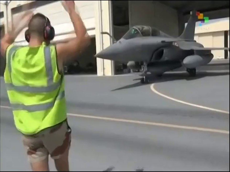 US intensifies air strikes against Islamic State