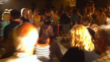 La famille Bonumeur chante La bastringue à Coup de Chauffe - Cognac