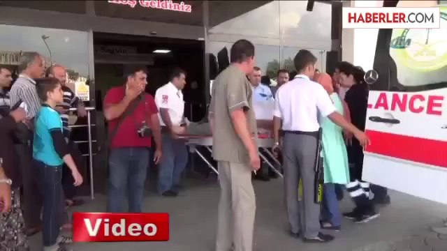 IŞİD, Azez'de Bomba Yüklü Araçla Saldırı Düzenledi: 5 Ölü