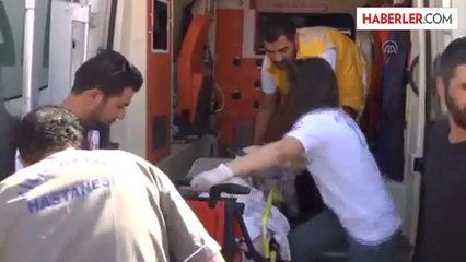 Patlayıcı yüklü araçla düzenlenen saldırıda yalanan Suriyeliler -