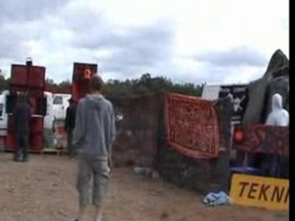 Larzac2006 Fuck sarkoval par noxious27