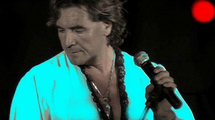 comme un corbeau blanc