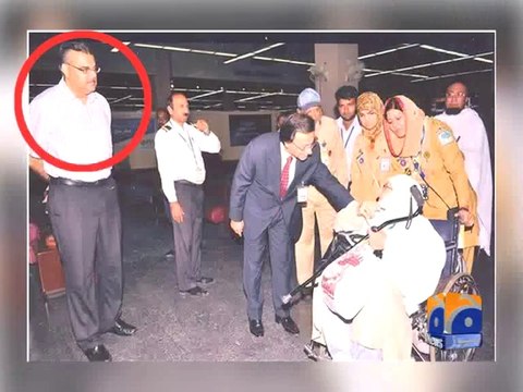 Angry passengers force Malik, PML-N MNA off plane for delaying flight-Geo Reports-16 Sep 2014