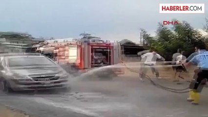 Seyir Halinde Alev Alan Otomobil Vatandaşı Korkuttu