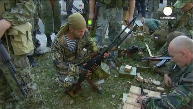 El nuevo estatuto del Donbass aprobado en Kiev provoca reacciones encontradas