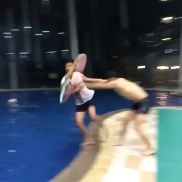 Hilarious joke : a guy jumps in a pool...
