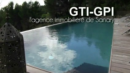 VILLA CONTEMPORAINE PISCINE vue mer type californienne BANDOL