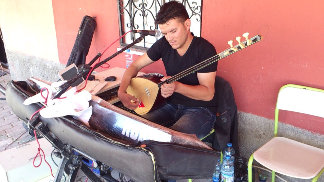 MUSTAFA TERECİ SAÇLARINDAN BİR TEL YOLLA BABA OĞUL SAZ EKİBİ