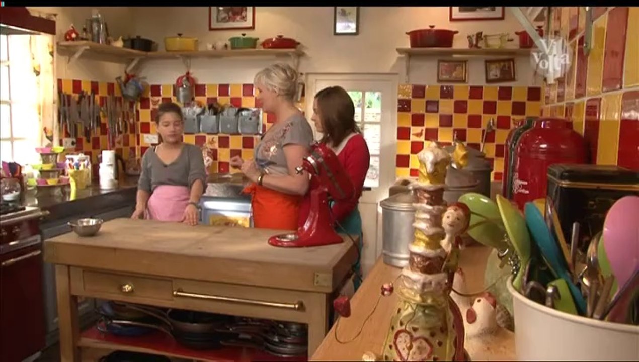 Vivolta - Sophie au pays des merveilles (Girly Party (1 2)) - 15-09-2014 18h00 30m (8190)