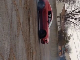 2014 mustang v6 doing donuts