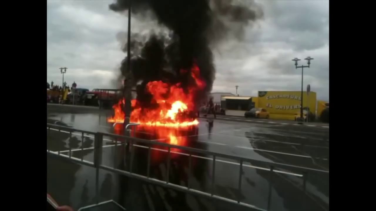 Car BMW speed drift and inflamed(720p_H.264-AAC)