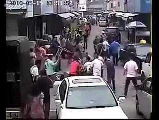 Voler un sac à main en chine ? Mauvaise idée !