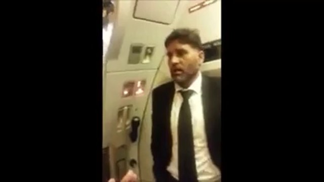 Passengers prevent Rehman Malik, PML-N MNA from boarding PIA flight