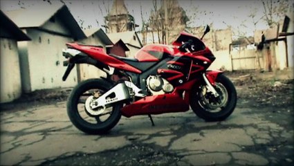 Honda CBR600RR (cam test)