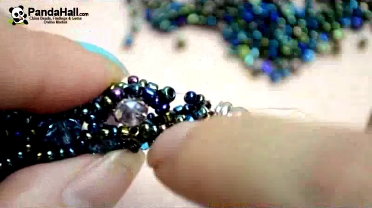 Comment faire un bracelet chaîne avec perles de nacre