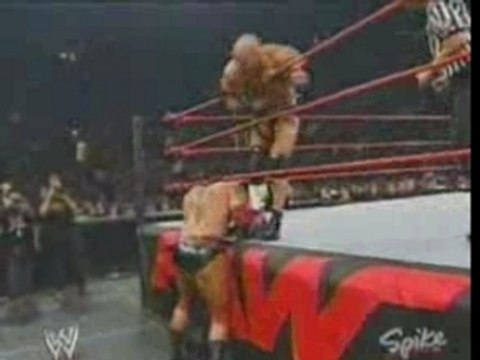 Batista vs. Goldberg (RAW 2003) (WWE)