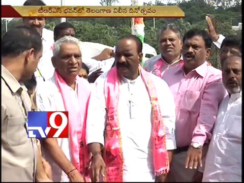 TRS govt needs time to implement welfare schemes - Nayani