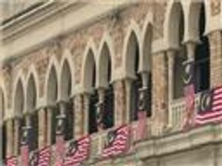 تبادل الاتهامات بين الحكومة والمعارضة الماليزية